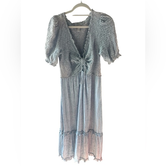 Urban Outfitters Pale Blue Midi Dress - Picture 3 of 4